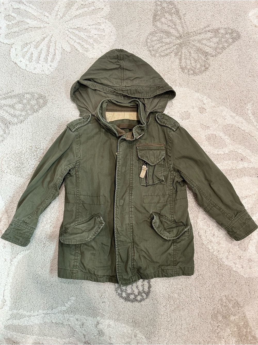 Gap Kids Field Jacket – Size XS (Excellent Condition!) 🧥